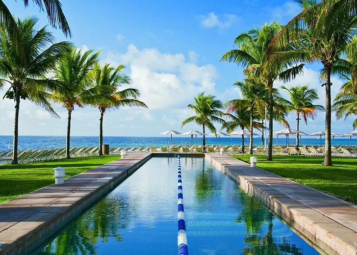 Jet Luxury At The Grand Lucayan Bahamas